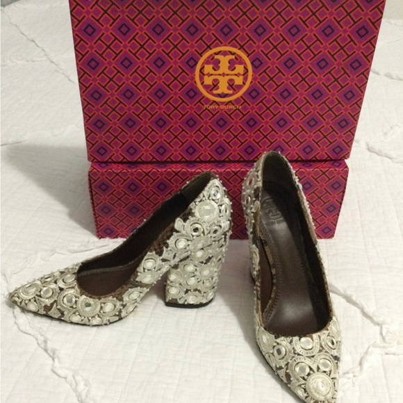 Tory Burch White Embellished Heels - Picture 4 of 5
